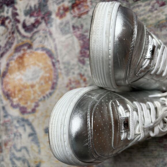 Chanel 2024 Interlocking CC Logo Sneakers - Picture 3 of 15